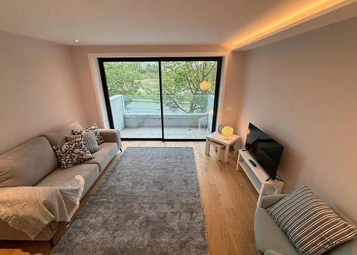1 Bedroom - - Porto * Leça da Palmeira