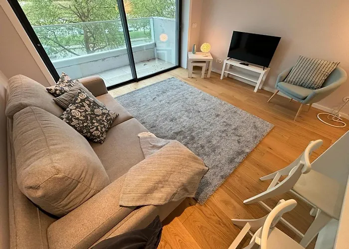 1 Bedroom - - Porto Appartamento